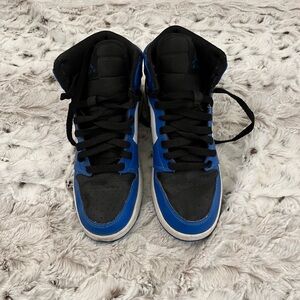 Air Jordan blue
